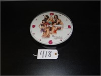 WWf Diva's Clock