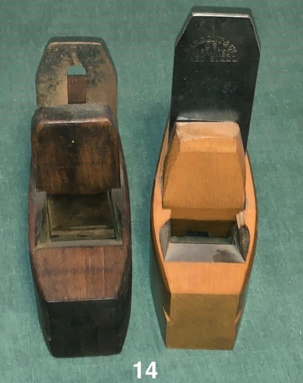 Pair of wooden toothing planes