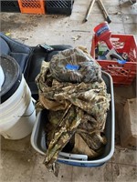 Camo hunting clothes