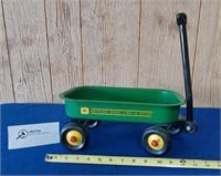 John Deere Toy Wagon