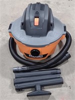 (CX) Ridgid 6 Gal Wet/Dry Vacuum