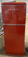 (CY)Galanz 10 cu ft Retro Top Freezer Refrigerator