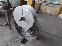 Steel Roller Feed In Stand with Qty Steel Strip