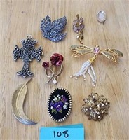 9 VINTAGE BROOCHES CROSS DRAGONFLY ANTIQUE