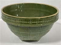 (AA) McCoy Pottery 9" Green Bowl