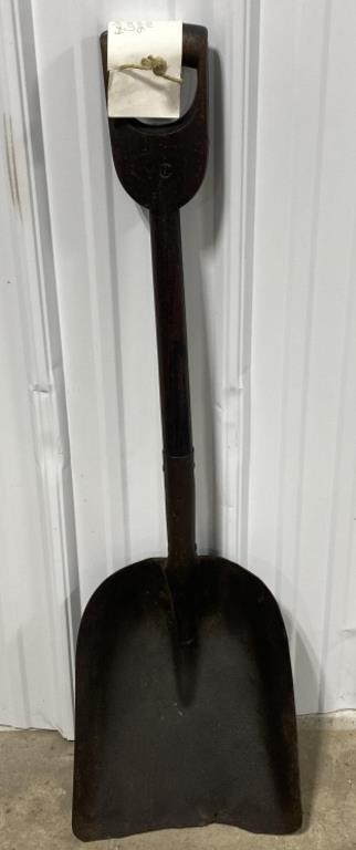 (AA) Railroad Coal Shovel NYC, 40"T