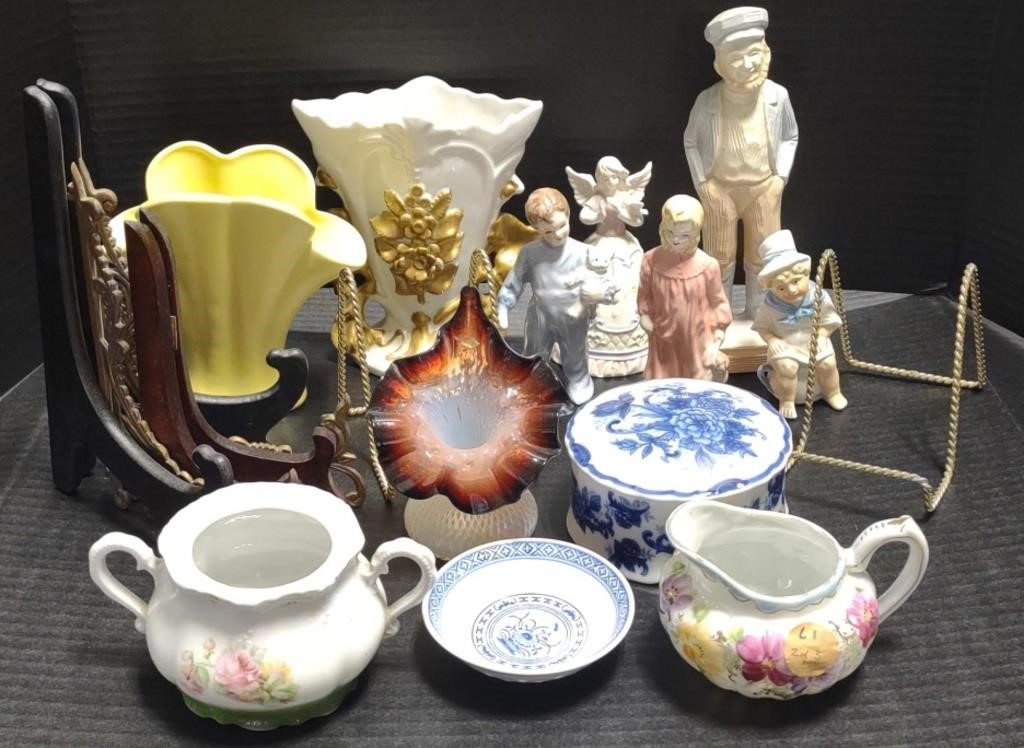 (AA) Lot: Ceramic People Figurines, Assorted