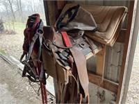 Horse Saddle & Items