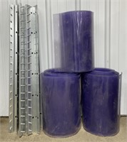 (ZZ) (3) Rubber Mat Rolls & (6) 3ft Metal Hard