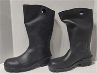 (ZZ) Dunlop Black Rubber Rain Boots, Mens Size 8