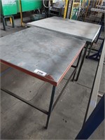 2 Steel Plate Topped Set Down Benches, 900mm x 1m
