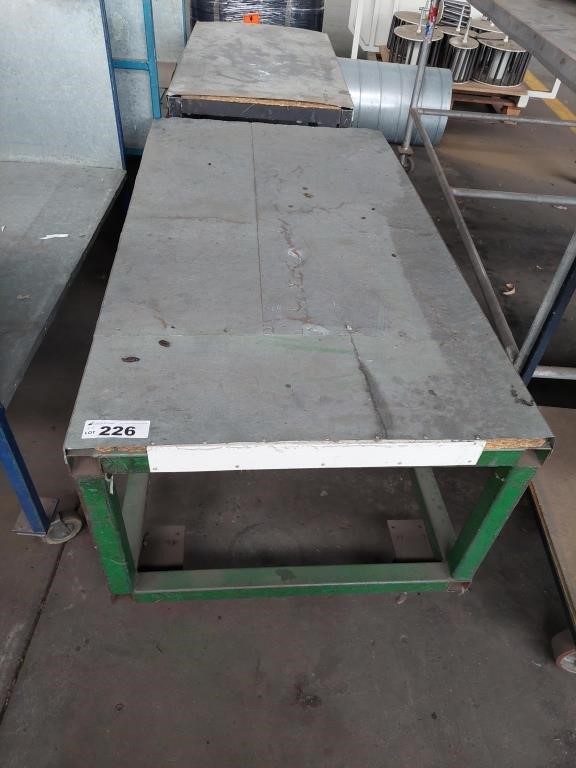 4 Steel Mobile Set Down & Assembly Benches