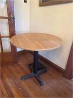 Metal Bottom Pedestal Table