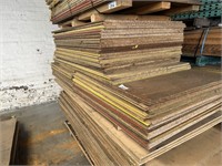 Approx 46 Pieces Particle Board Floor Panelling