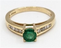 Ladies 14K Yellow Gold Diamond & Emerald Ring