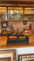 Antique cast iron kitchen kilo scale with brass