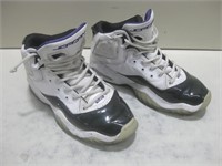 Nike Air Jordan Shoes Sz 9 Pre-Owned
