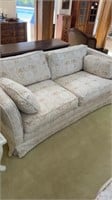 Simmons rest couch in cream and tan damask