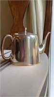 Hitchinson & Co. teapot, Made in England, Made in