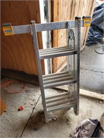 Krasue Folding Ladder