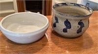 2 Ceramic Glazed Pottery Bowls 2 1/2 and 4 1/4 in
