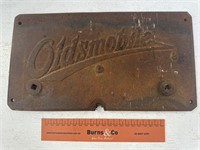 Early OLDSMOBILE Cast Plate 330x180