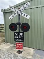 Railway Crossing Sign, Lights, Stand H2900