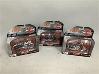 1:18 Scale Harley Davidson Series 30 Motorcycles