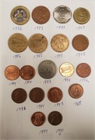 (17) Foreign Coins (2) Lincoln Pennies