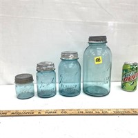 Set of 4 Blue Ball Jars w/Zinc Lids