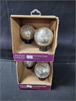 Mercury glass sphere finials 
Oil rubbed bronze