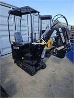 NEW AGT QS12R Mini Excavator