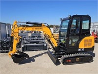 NEW AGT NT30 Cab Mini Excavator