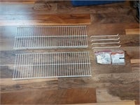 2 Wire Racks / Shelves