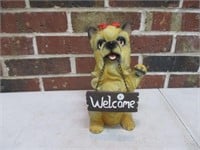 9" Welcome Dog Statue