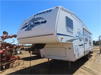 2004 Keystone Cougar 5th Wheel Camper #