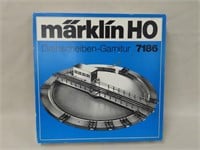 Marklin HO Turntable Set