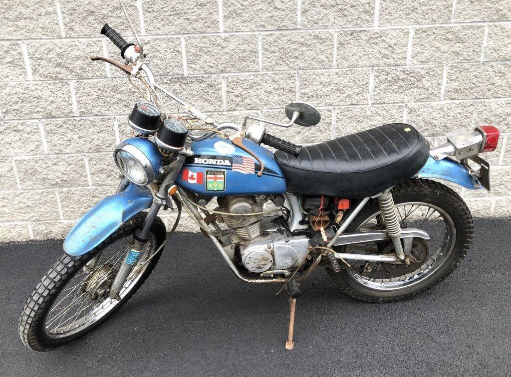 1972 Honda 125 Scrambler motorcycle with keys