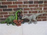 4 Dinosaurs