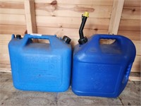 Plastic Kerosene Containers(2)
