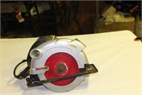 7" Power Saw -Works