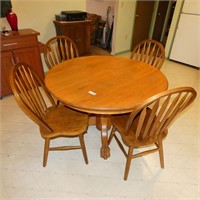 Oak Pedestal Table & Four Chairs