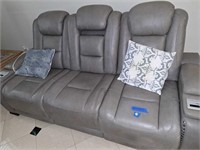 GRAY LEATHER TRIPLE CHAIR ELECTRIC