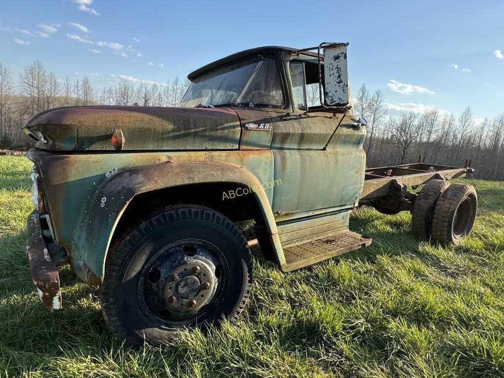 Chevrolet 1962 C60 2-Ton Grain Truck