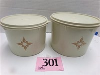 2 CREAM COLORED LIDDED TUPERWARE CANNISTERS