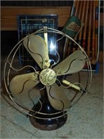 GE Vintage  Heavy Cast Base Fan