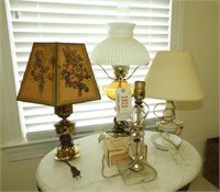(4) Contemporary Lamps in various fonts: brass,
