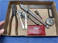 Lot of old smaller tools (Stanley, Klein, etc)