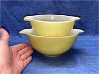(2) Rare Vtg Pyrex Verde Cinderella mixing bowls