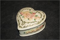 Vintage heart box